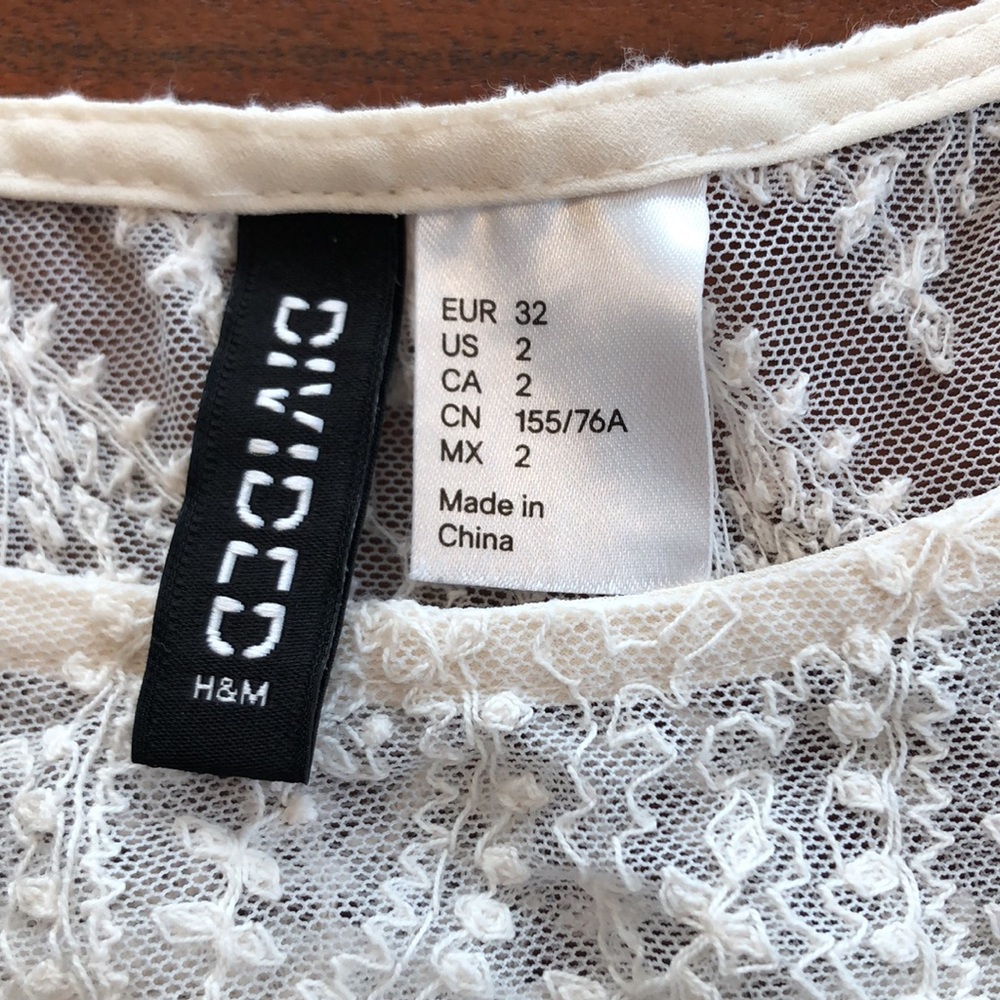 Divided Ivory Lace Blouse - Picture 3 of 6